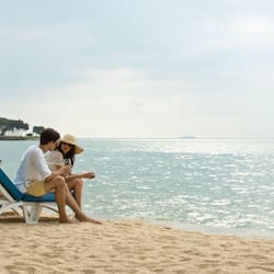 Private beach, sun-loungers, beach umbrellas, beach towels