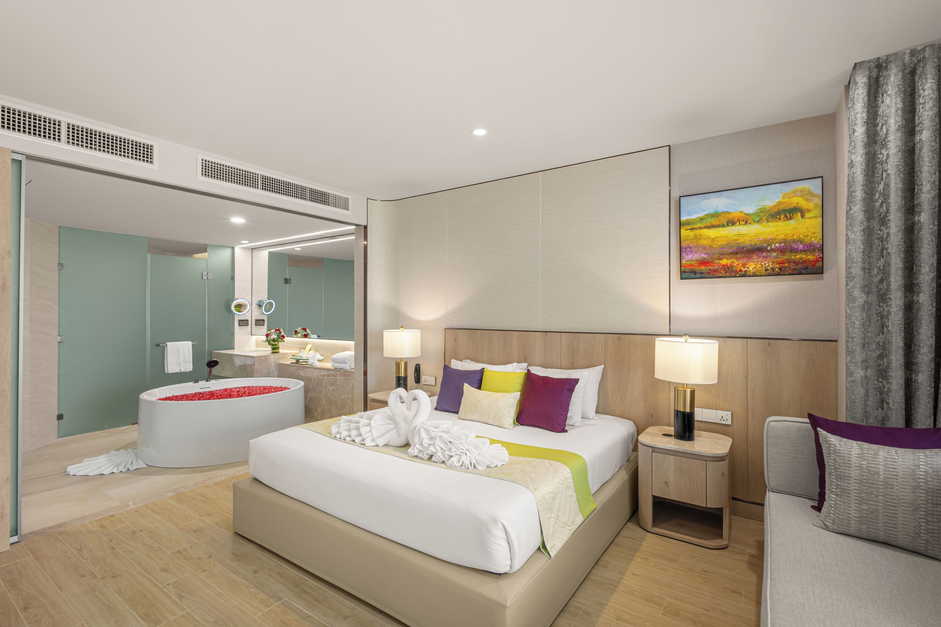 minibar, in-room safe, desk, blackout curtains