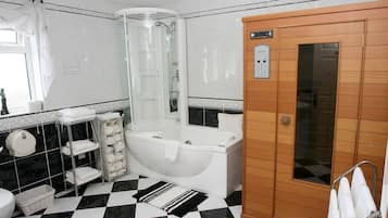Free toiletries, hair dryer, towels