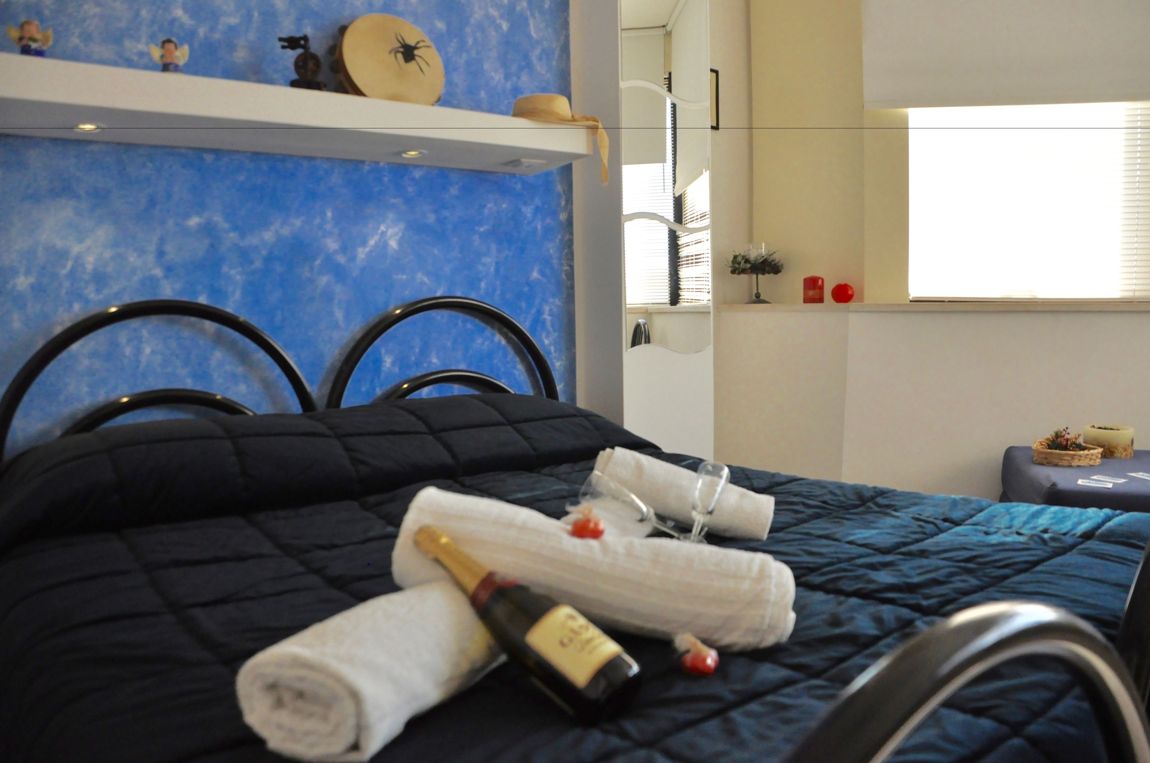 Deluxe Double Room | 4 bedrooms, Frette Italian sheets, hypo-allergenic bedding