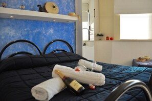 Chambre Double Deluxe | 4 chambres, draps italiens Frette, literie hypoallergénique