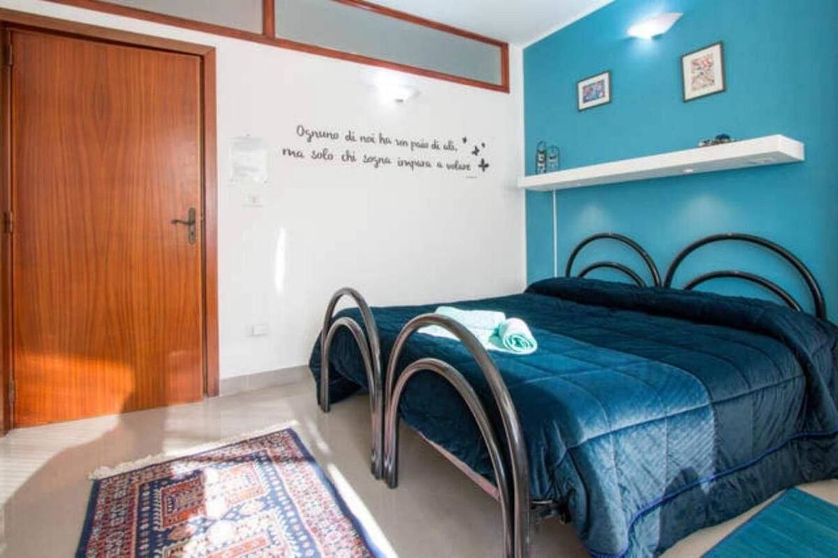 Deluxe Double Room | 4 bedrooms, Frette Italian sheets, hypo-allergenic bedding available