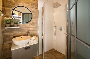 Bathroom - Ahuzat Kinorot (Tiberias)