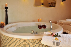 Family Suite | Jetted bathtub - Ahuzat Kinorot (Tiberias)