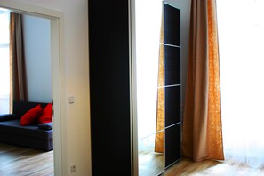 Deluxe Townhome, 1 Bedroom, Kitchen | Room amenity - Luxury Oldtown Apartments (Vienna)