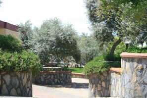 Standard Room, Garden View | Exterior