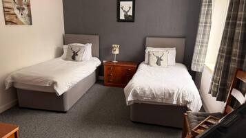 Twin Room, Ensuite