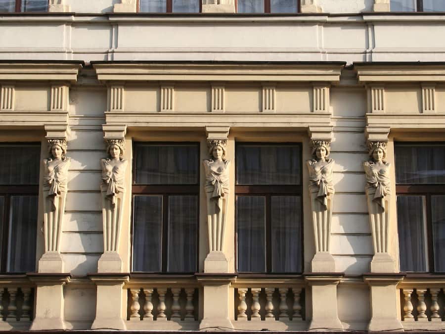 Fachada de la propiedad