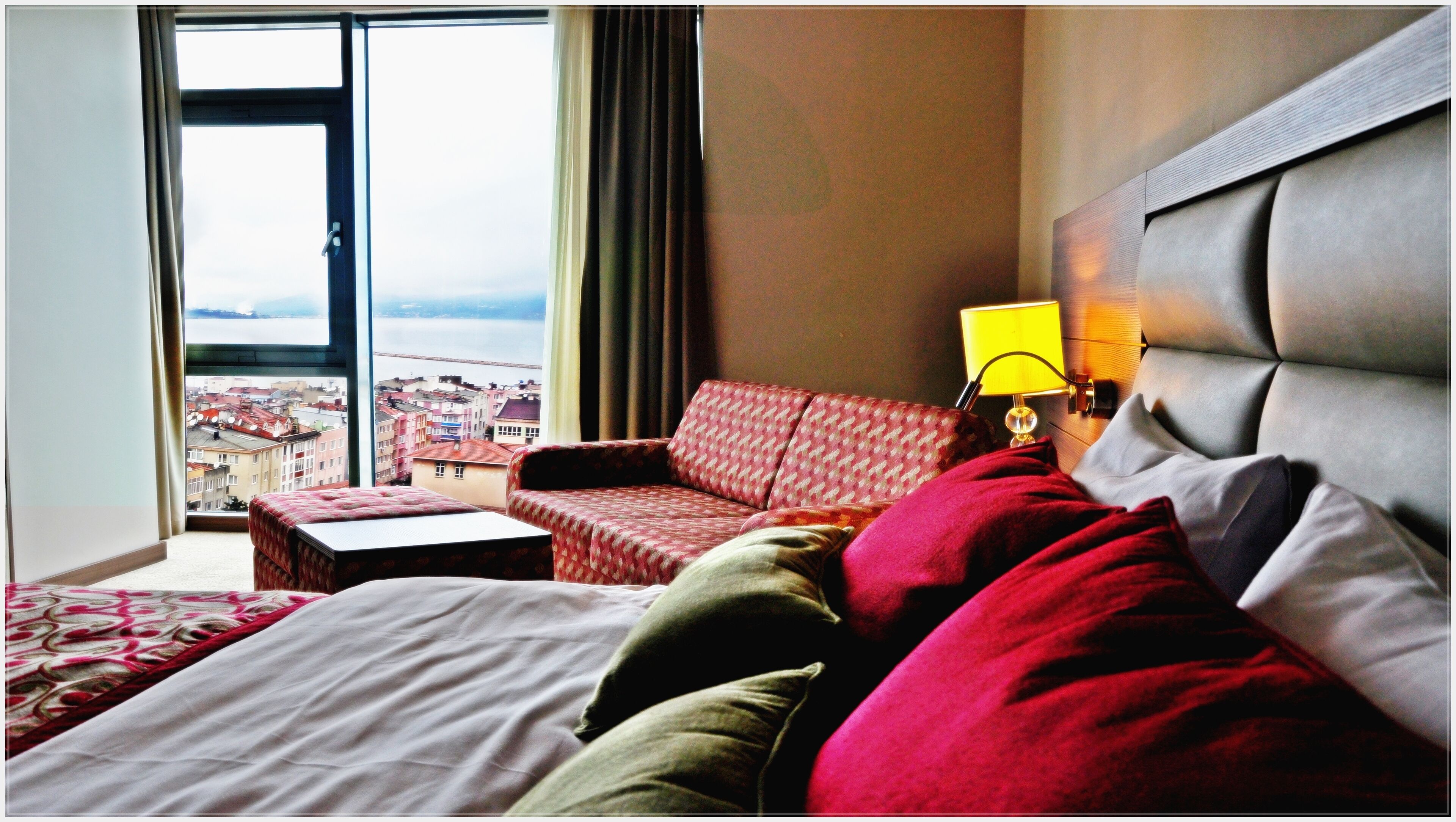 deluxe room | 1 bedroom, premium bedding, minibar, in-room safe