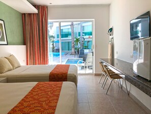 Premier Room | View from room - Hotel Los Cocos Chetumal (Chetumal)