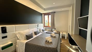 Premium bedding, blackout curtains, soundproofing, free WiFi