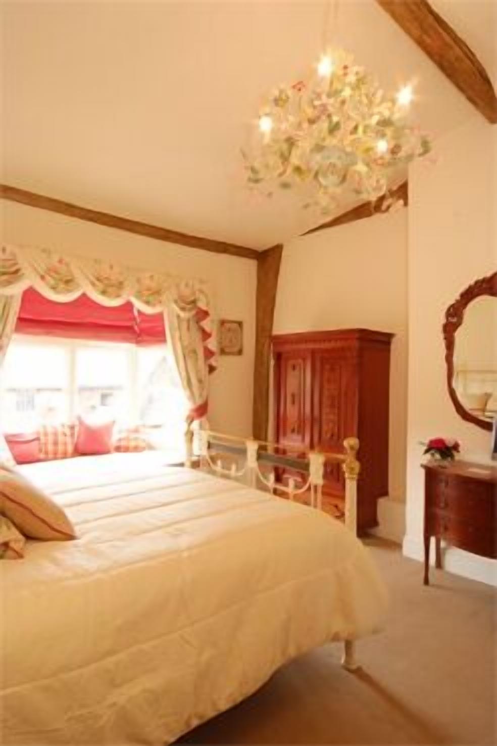 double room | iron/ironing board, free wifi