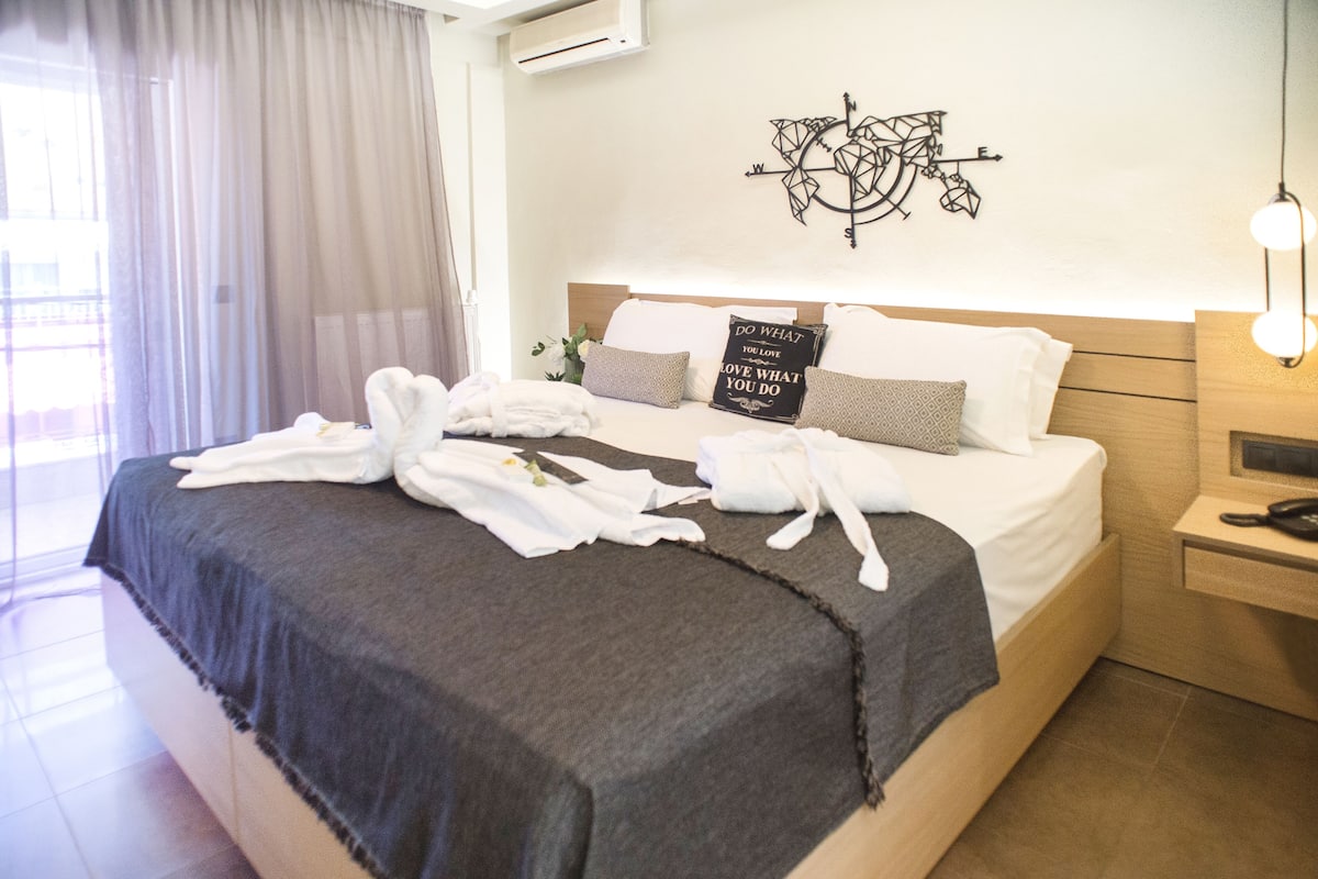 Luxury-Doppelzimmer, 1 Schlafzimmer, Nichtraucher, eingeschrÀnkter Meerblick