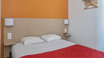 Bureau, chambres insonorisées, Wi-Fi gratuit, draps fournis