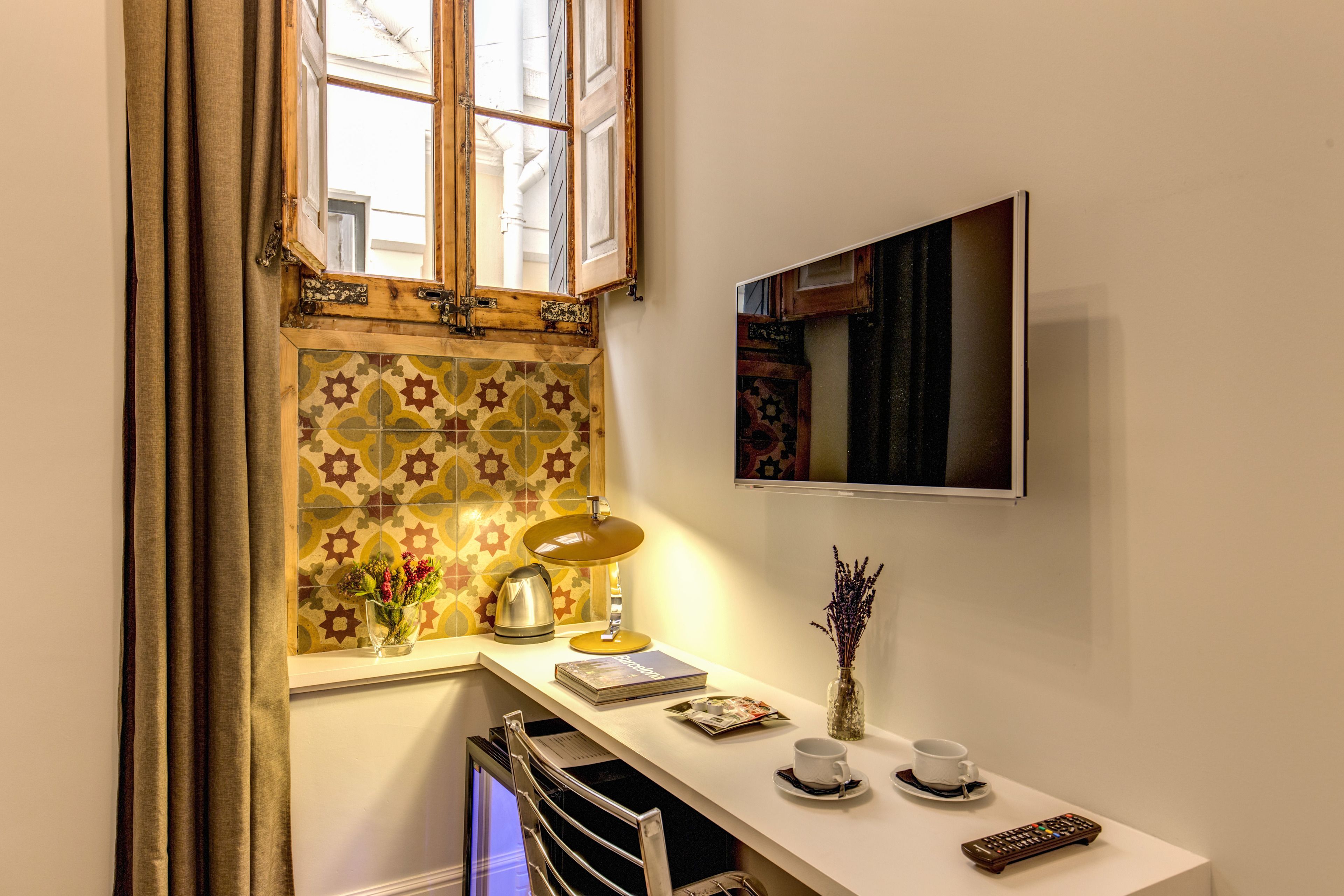 standard double room | minibar, in-room safe, desk, blackout curtains