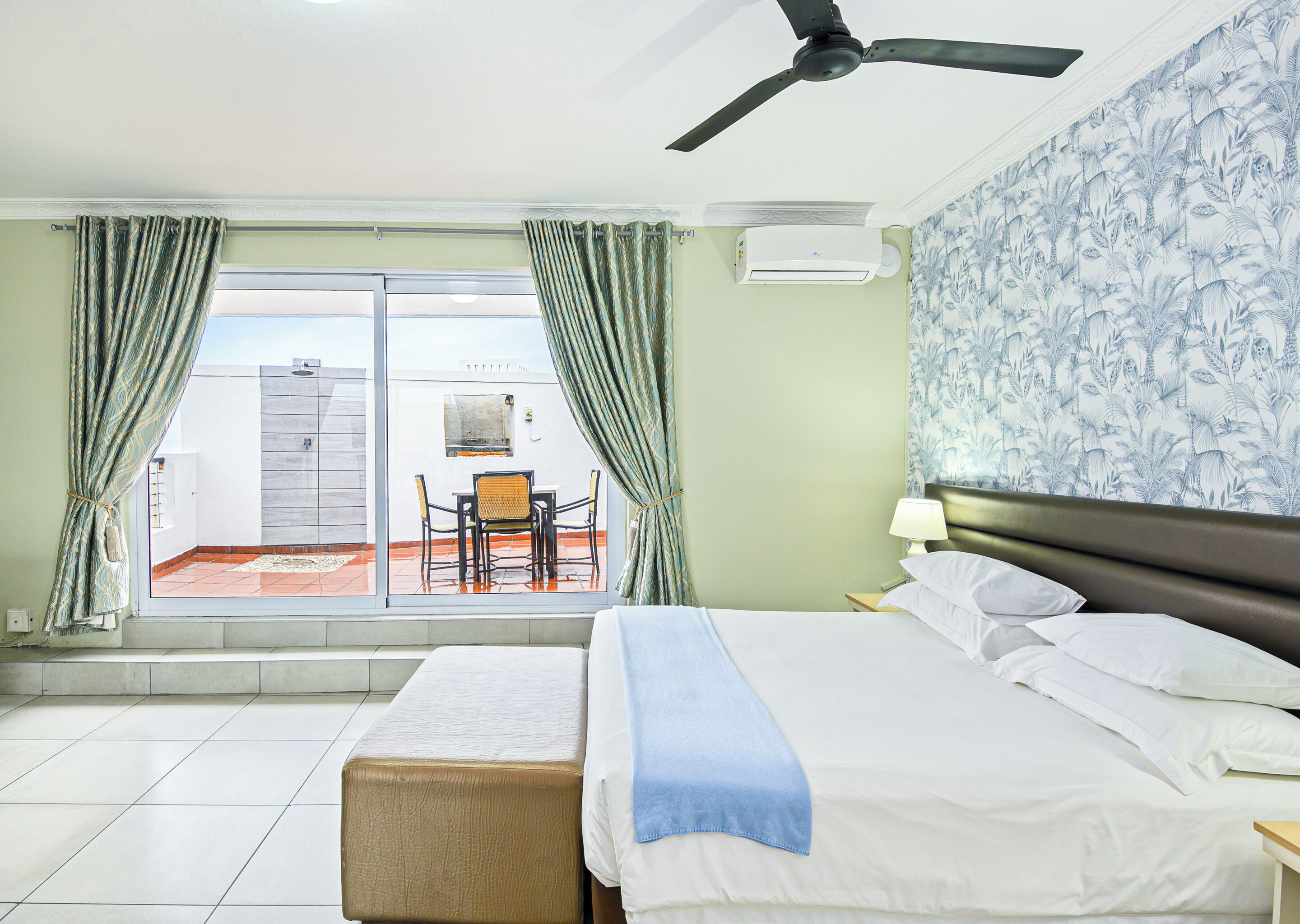 superior room | minibar, in-room safe, desk, iron/ironing board