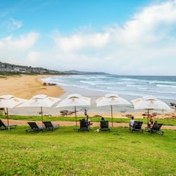 Perto da praia, prática de mergulho autônomo