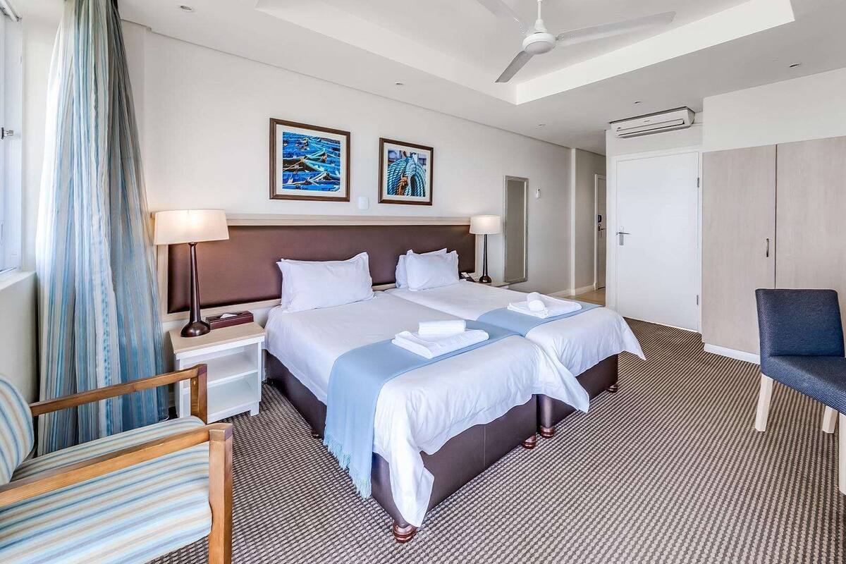 Chambre Supérieure | Minibar, coffres-forts dans les chambres, bureau