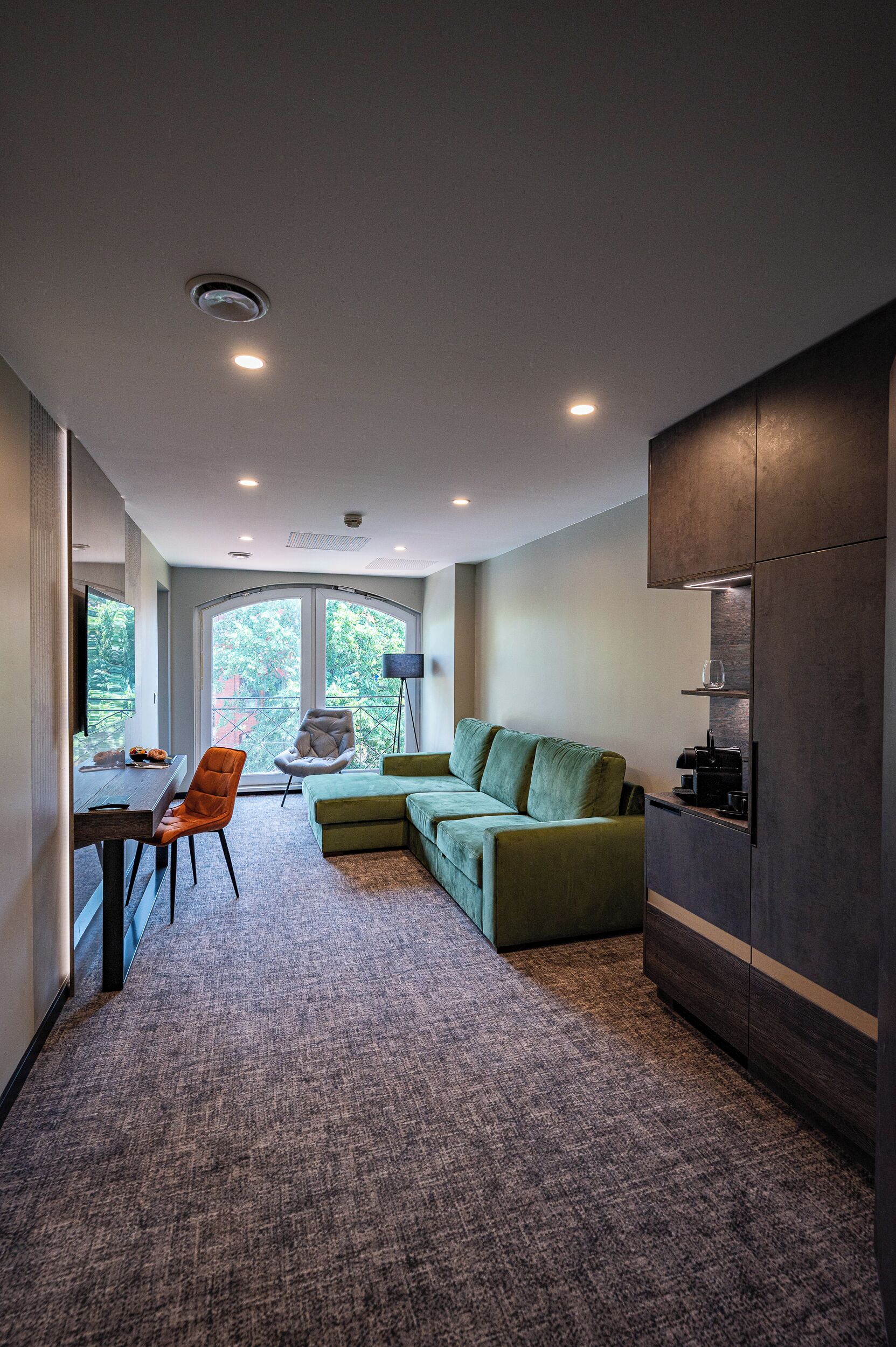 deluxe villa | hypo-allergenic bedding, pillow-top beds, minibar, in-room safe