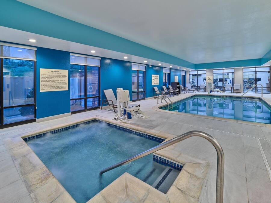 Indoor pool, open 8:00 AM to 10:00 PM, sun loungers