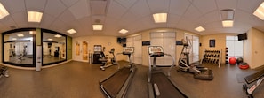 A gym with treadmills, elliptical machines, and free weights. - Hampton Inn Omaha Midtown-Aksarben Area (Omaha)