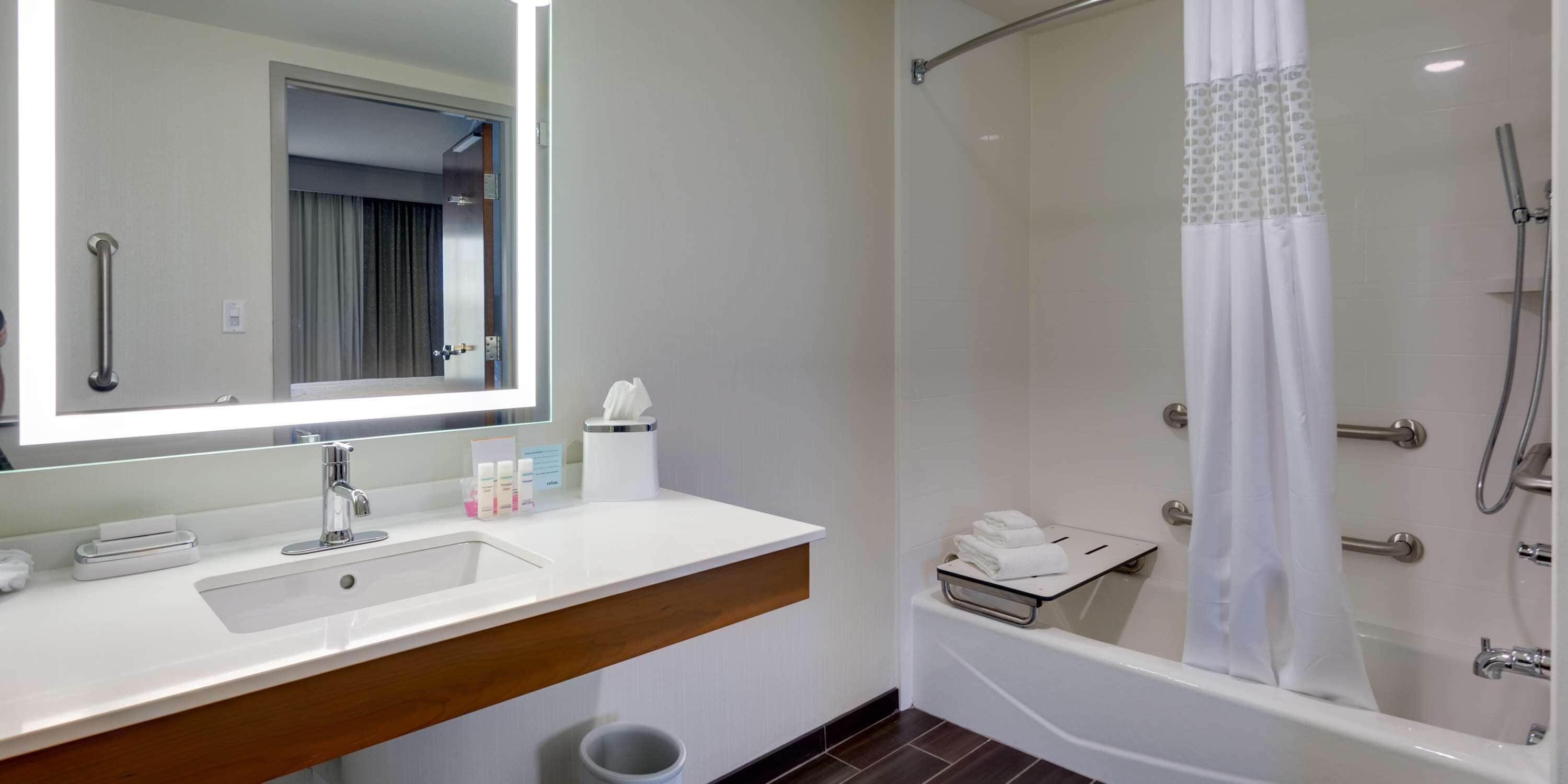 shower, free toiletries, towels