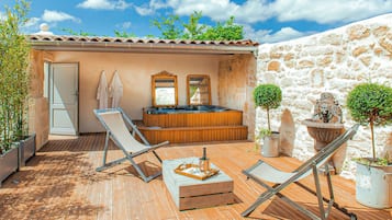 Chambre Double Luxe (CÎté Campagne - spa privé) | Literie de qualité supérieure, décoration personnalisée