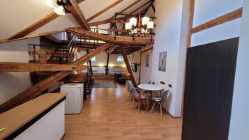 Luxe studio | 1 slaapkamer, gratis wifi, beddengoed