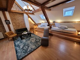 Wifi gratis y ropa de cama 