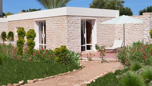 Habitación Premium, 1 cama King size, Terraza, vista al parque (Amande, Paprika, Indigo) | Ropa de cama de alta calidad, insonorización y cunas gratuitas 