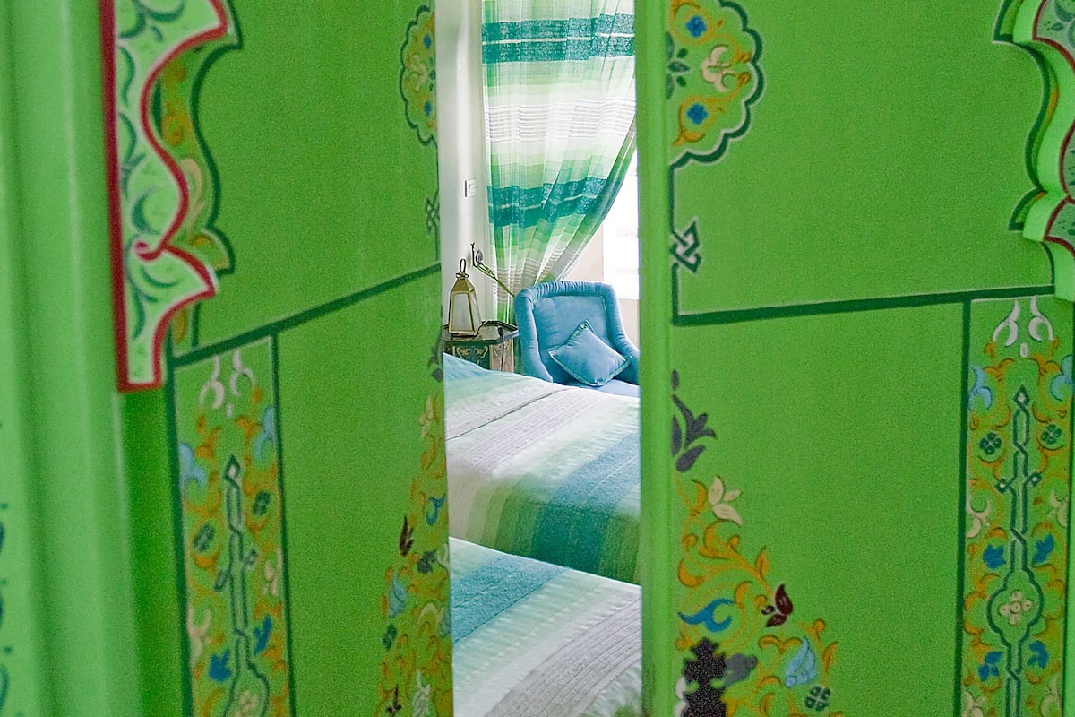 Premium Suite, 2 Bedrooms, Terrace, Park View (Pistache) | Premium bedding, soundproofing, free cots/infant beds, rollaway beds