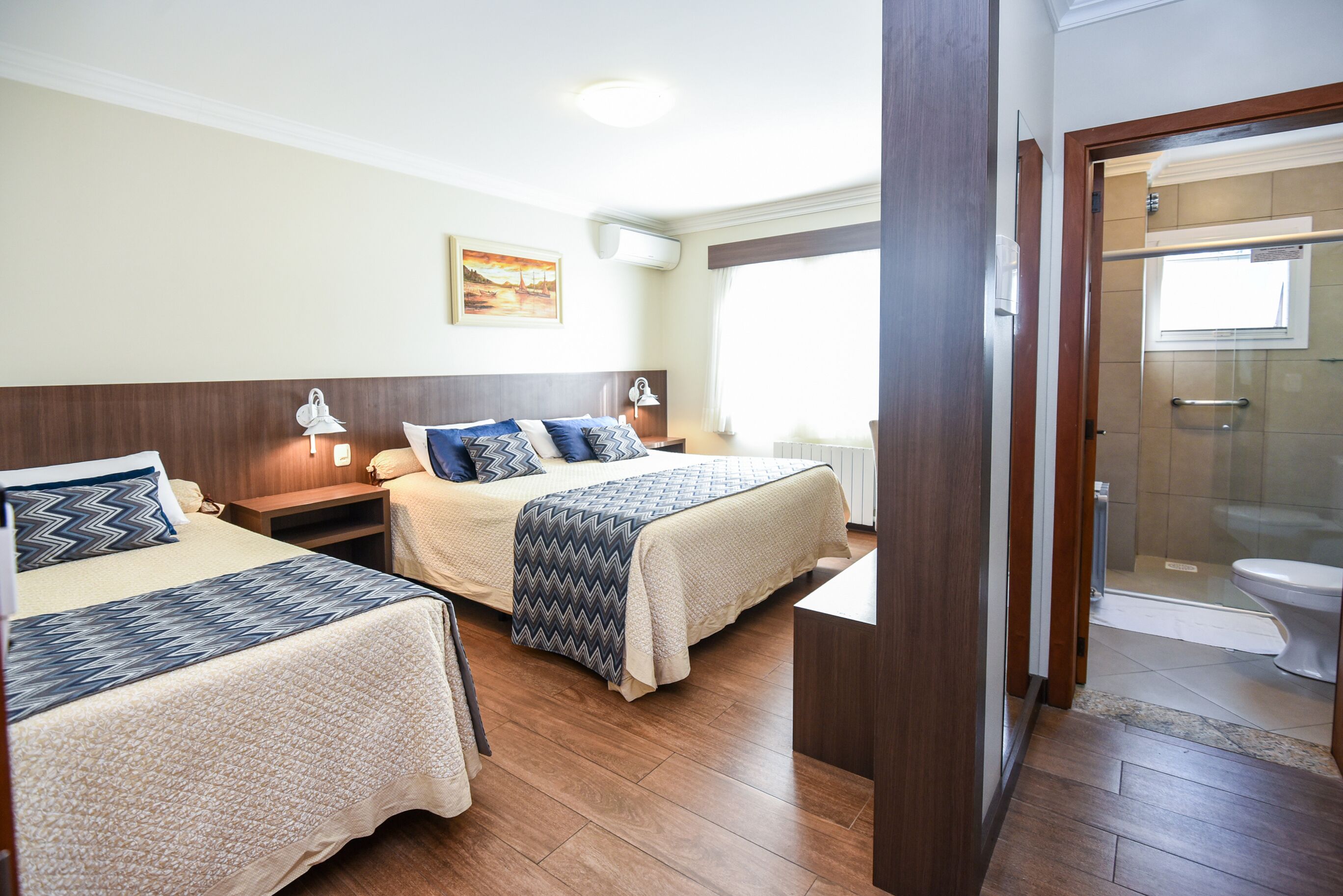 deluxe triple room | 1 bedroom, minibar, soundproofing, free wifi