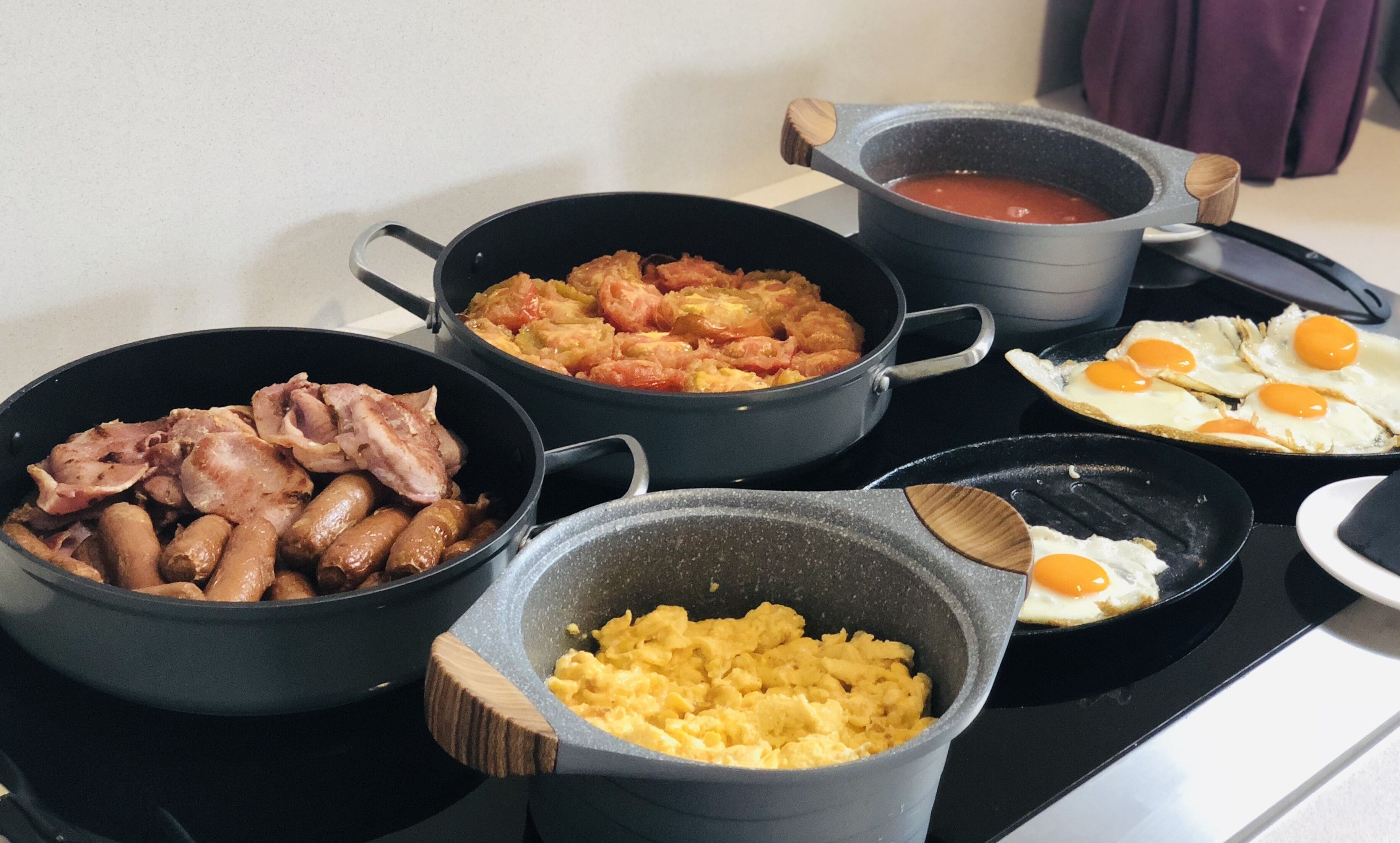 Petit déjeuner buffet