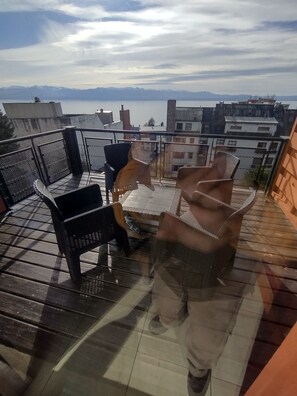 高级公寓, 2 间卧室 | 露台