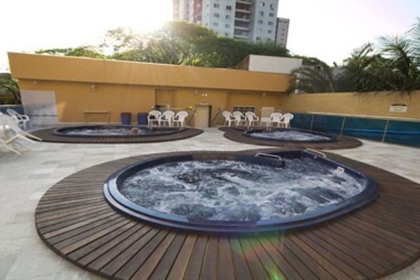 室外 Spa 池