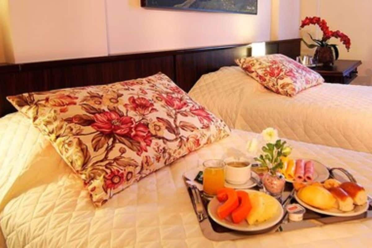 Minibar, in-room safe, desk, laptop workspace