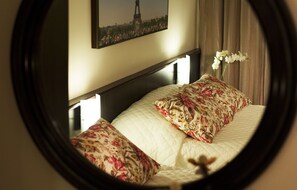Deluxe Twin Room | Minibar, in-room safe, desk, laptop workspace - Bogari Hotel (Foz do Iguaçu)