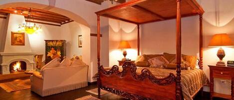 Master Suite | Ropa de cama de alta calidad, edredón y decoración personalizada