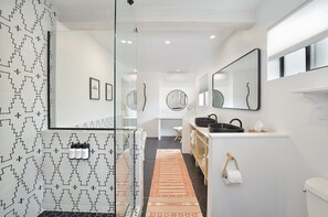 Deluxe Room, 1 King Bed with Sofa bed, City View | Individually decorated, individually furnished, blackout curtains - The Mystic Santa Fe (Santa Fe)