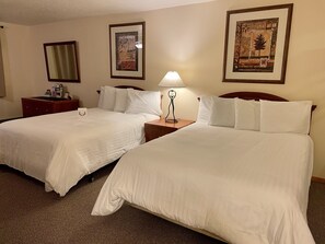 Deluxe Room (No Pets)
