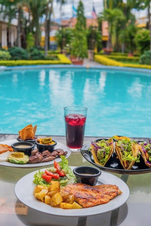 Food and drink. Hotel Antigua Comayagua