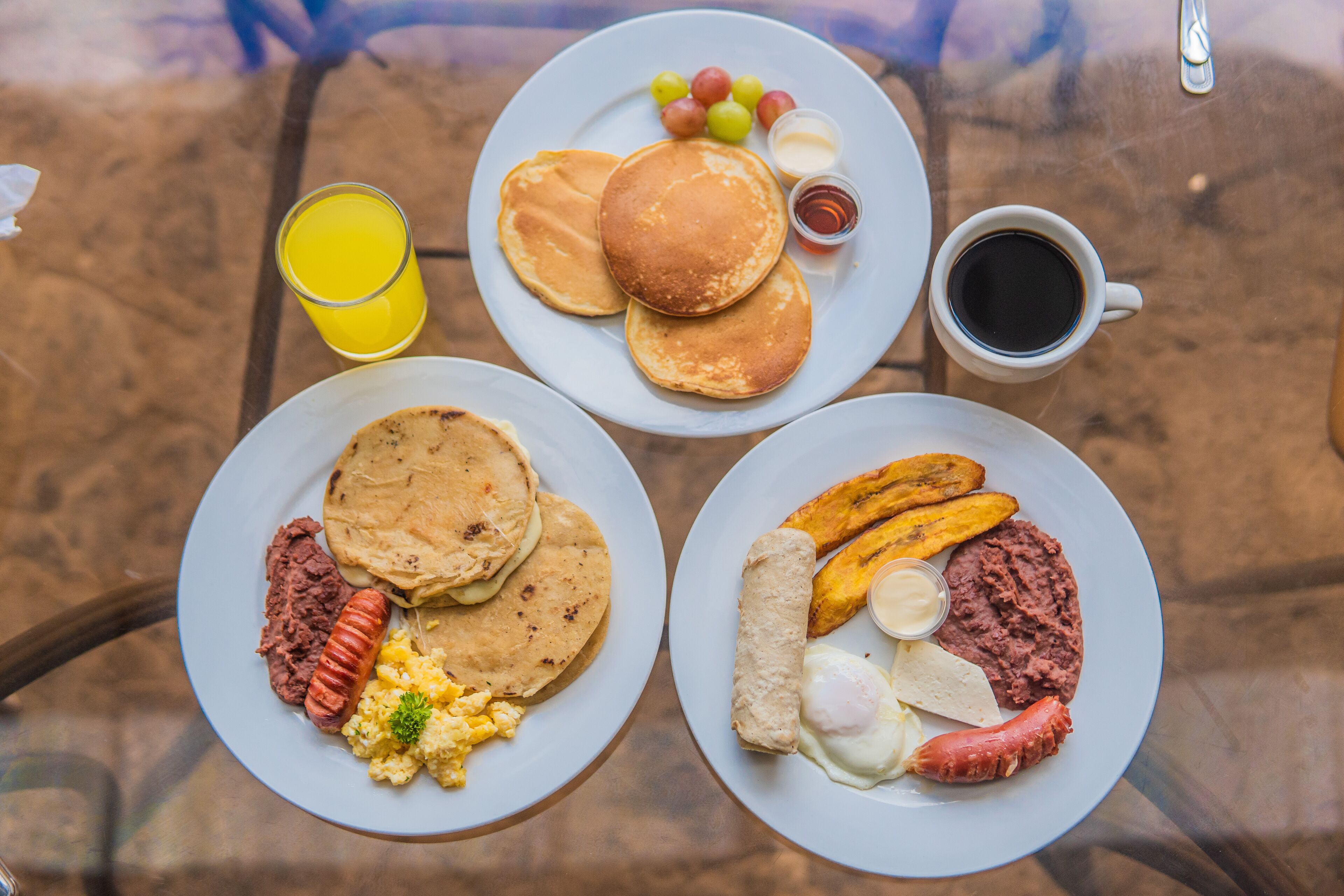 free daily full breakfast