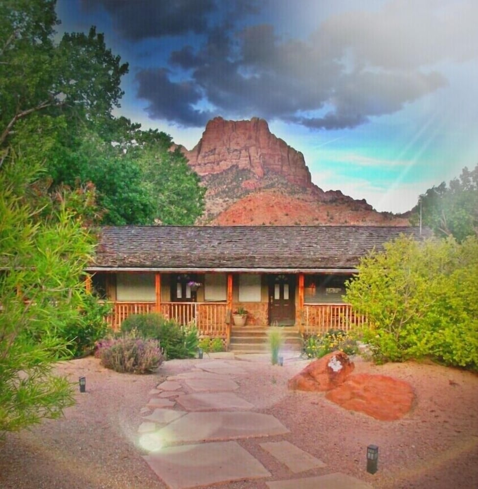 Canyon Vista Lodge by null