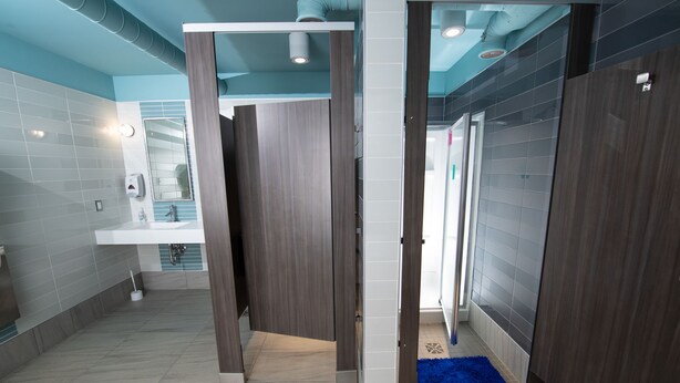 Free toiletries, towels - UNB Saint John Summer Hotel (Saint John)
