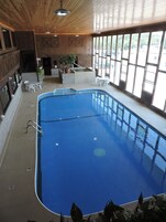 Una piscina techada
