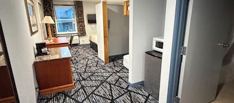 Indian Hills Inn & RV Park