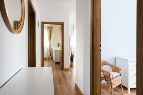 Apartinfo Apartments - Blue Side Family