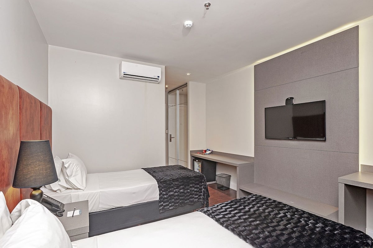 In-room safe, desk, free WiFi, bed sheets