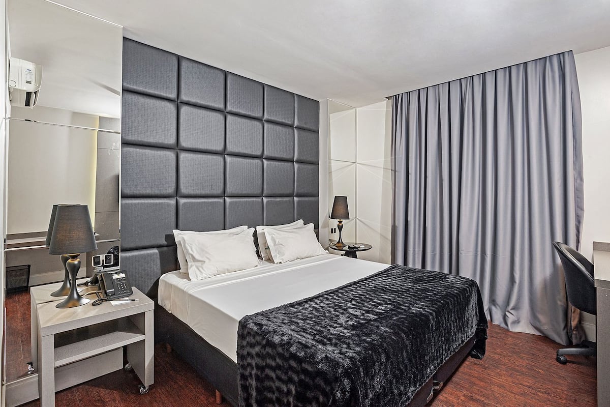 In-room safe, desk, free WiFi, bed sheets