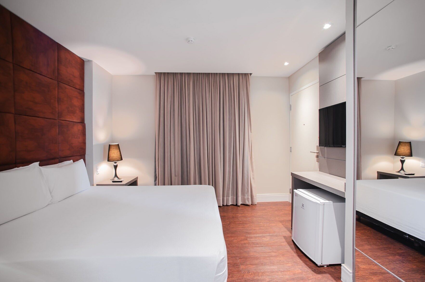 In-room safe, desk, free WiFi, bed sheets